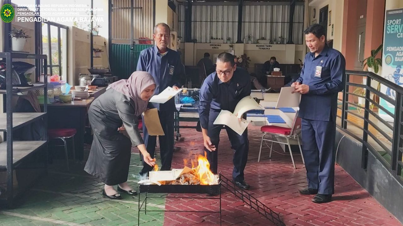 pemusnahanblangko4.jpg